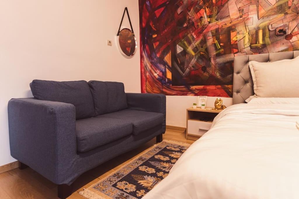 Art Studio Myslym Shyri تيرانا المظهر الخارجي الصورة