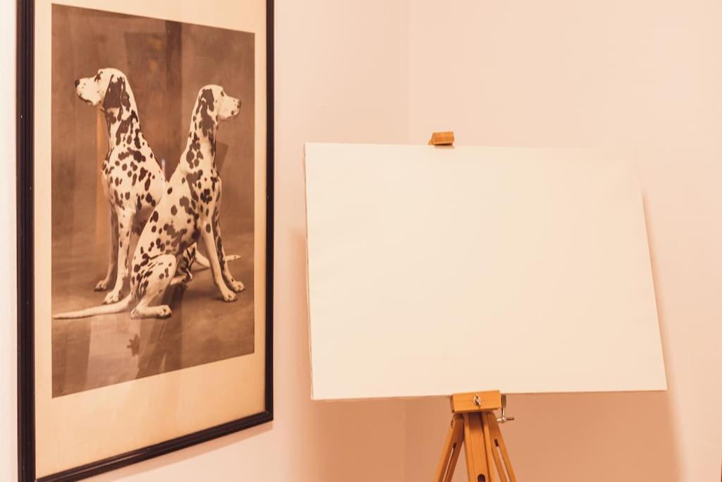Art Studio Myslym Shyri تيرانا المظهر الخارجي الصورة