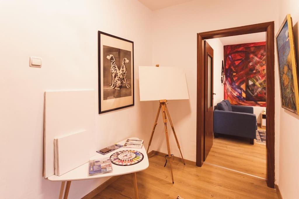 Art Studio Myslym Shyri تيرانا المظهر الخارجي الصورة